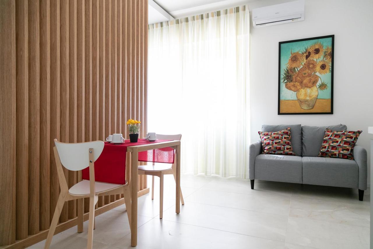 Apartment Suite
